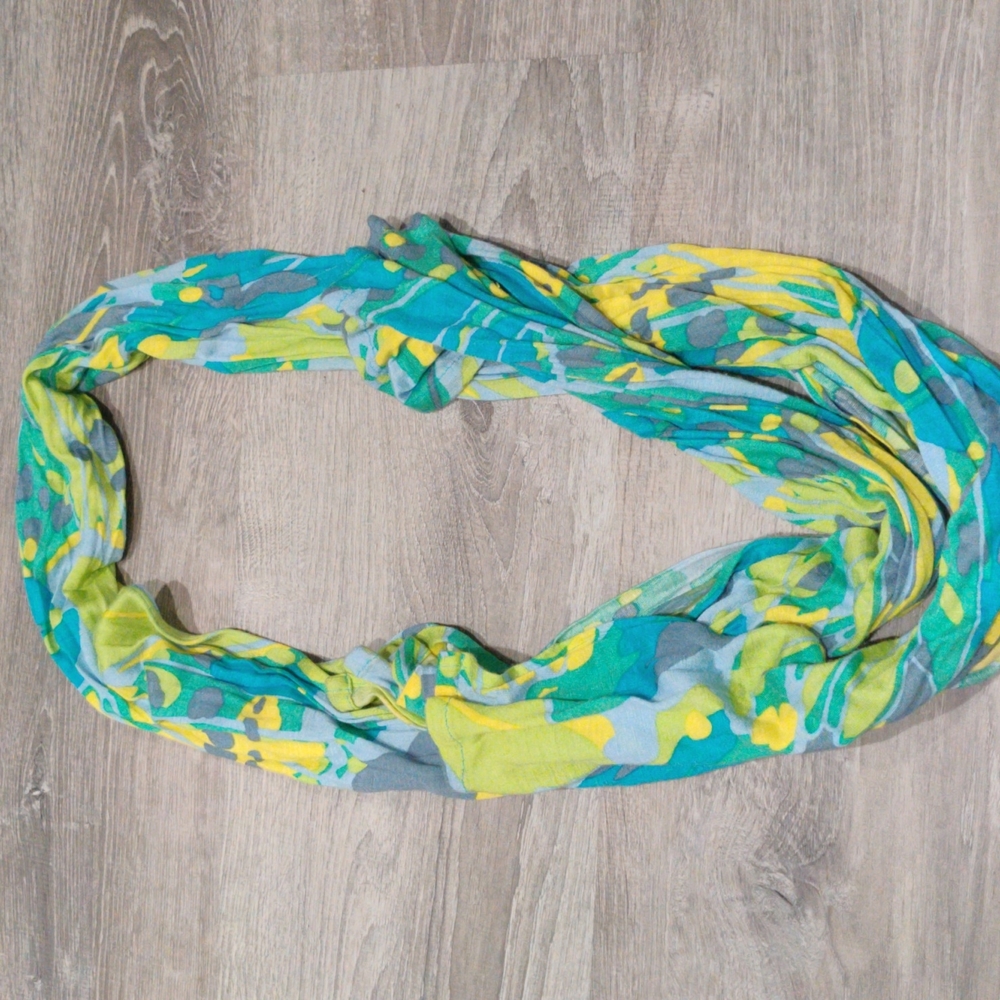 Lightweight Blue/Green/Yellow Scarf